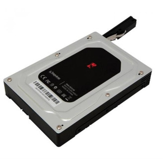 Переходник Kingston для установки 2.5 SATA SSD/HDD в 3.5 отсек или Hot Swap (SNA-DC2/35)